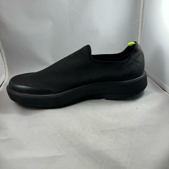 Oofos OOMG EeZee Recovery Shoes - Men's size 13 - Picture 9 of 13